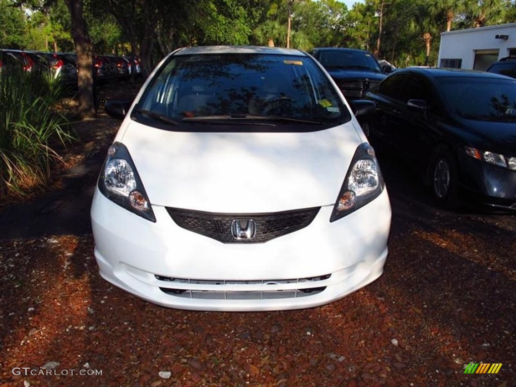 Taffeta White Honda Fit