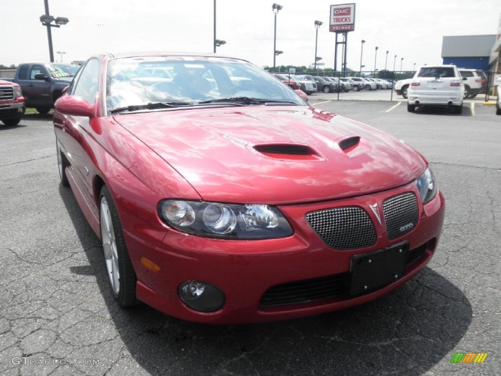 2006 GTO Coupe - Spice Red Metallic / Black photo #3