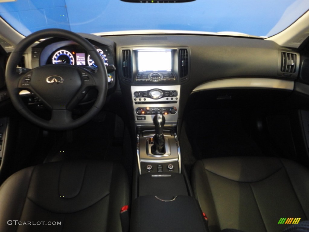2012 Infiniti G 37 x AWD Coupe Dashboard Photos