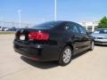 Black - Jetta SE Sedan Photo No. 2