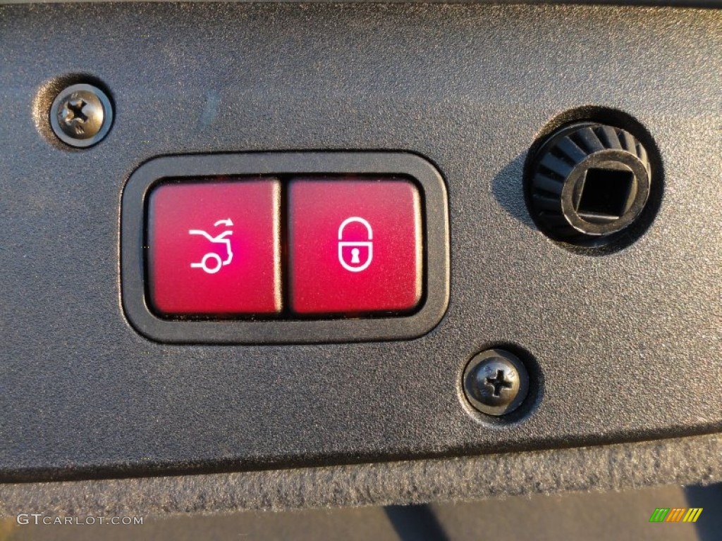2005 Mercedes-Benz CL 55 AMG Controls Photo #65944832