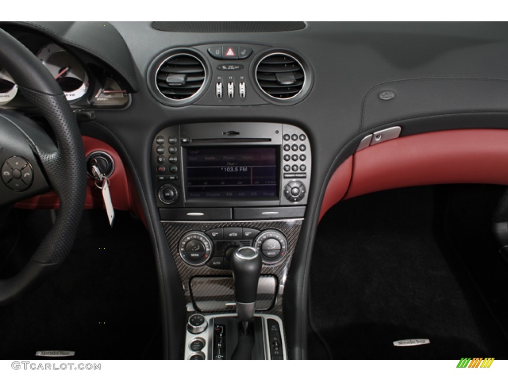 2009 Mercedes-Benz SL 63 AMG Roadster Controls Photo #65945111