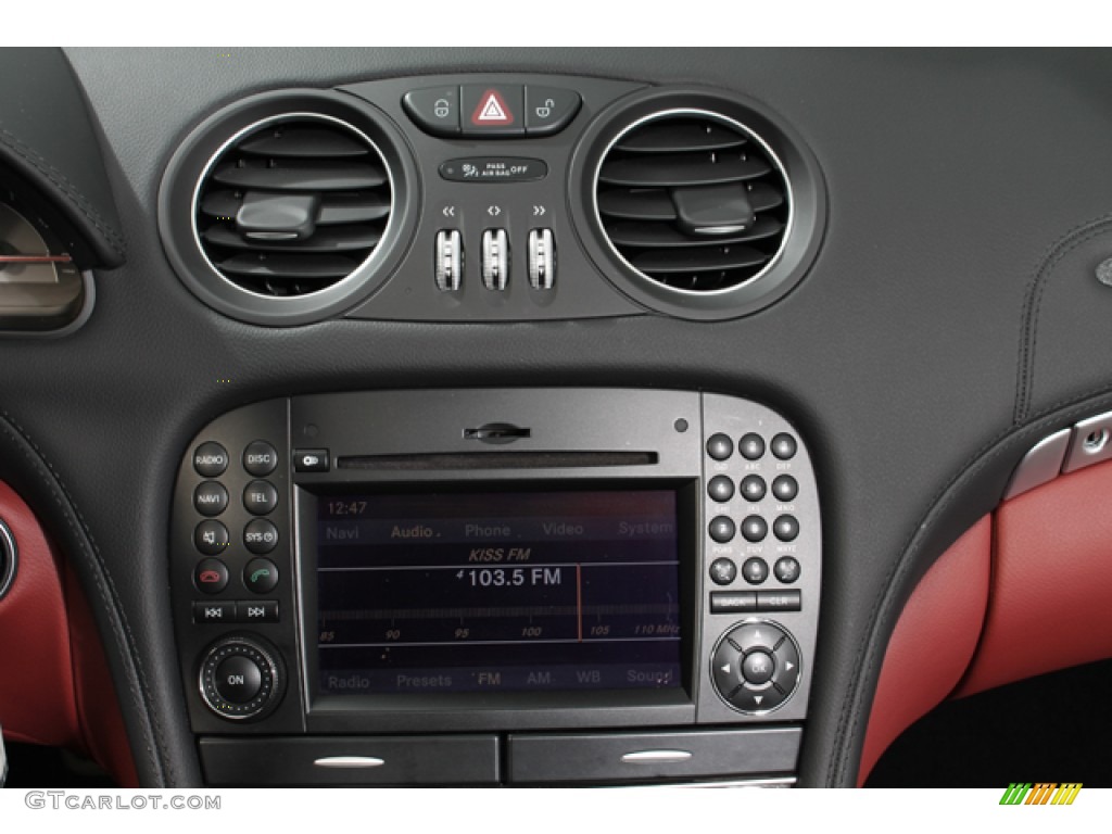2009 Mercedes-Benz SL 63 AMG Roadster Audio System Photos