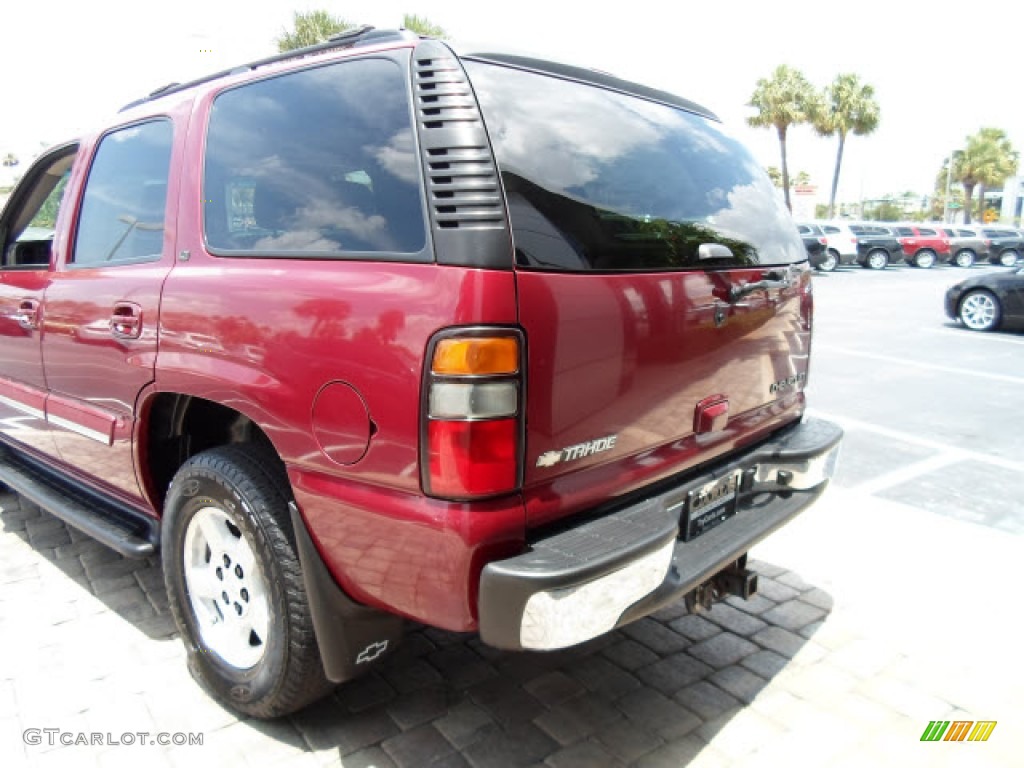 2005 Tahoe LT 4x4 - Sport Red Metallic / Gray/Dark Charcoal photo #29