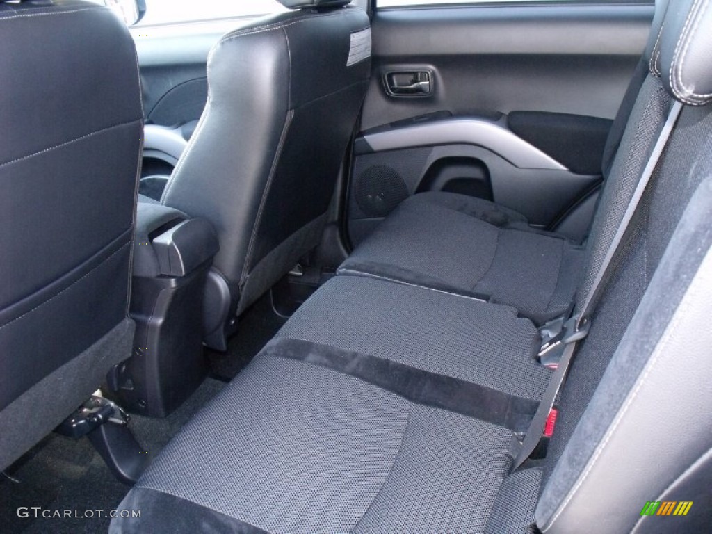 2010 Outlander SE 4WD - Cosmic Blue Metallic / Black photo #16