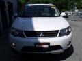 Diamond White Pearl - Outlander XLS 4WD Photo No. 3