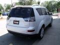 Diamond White Pearl - Outlander XLS 4WD Photo No. 6