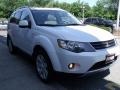 Diamond White Pearl - Outlander XLS 4WD Photo No. 7