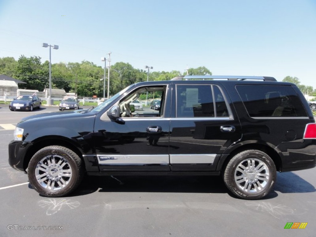 2007 Navigator Ultimate 4x4 - Black / Stone/Charcoal photo #11