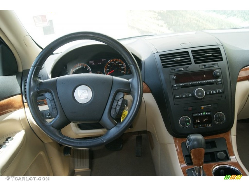 2008 Saturn Outlook XR Tan Dashboard Photo #65949023