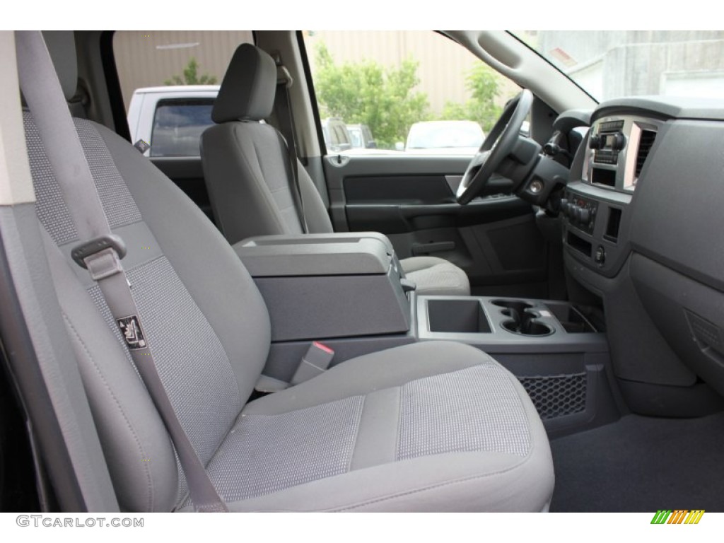 2007 Ram 1500 SLT Quad Cab 4x4 - Brilliant Black Crystal Pearl / Medium Slate Gray photo #18