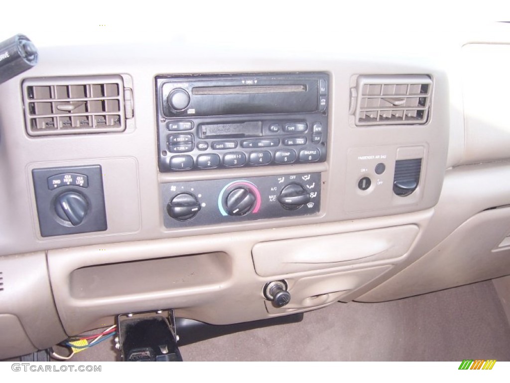 2001 F250 Super Duty XLT SuperCab 4x4 - Harvest Gold Metallic / Medium Parchment photo #27