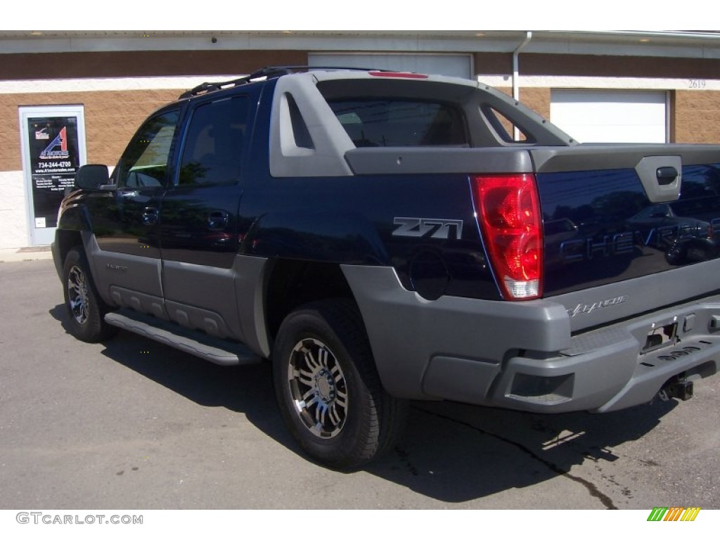 2002 Avalanche Z71 4x4 - Indigo Blue Metallic / Graphite photo #17