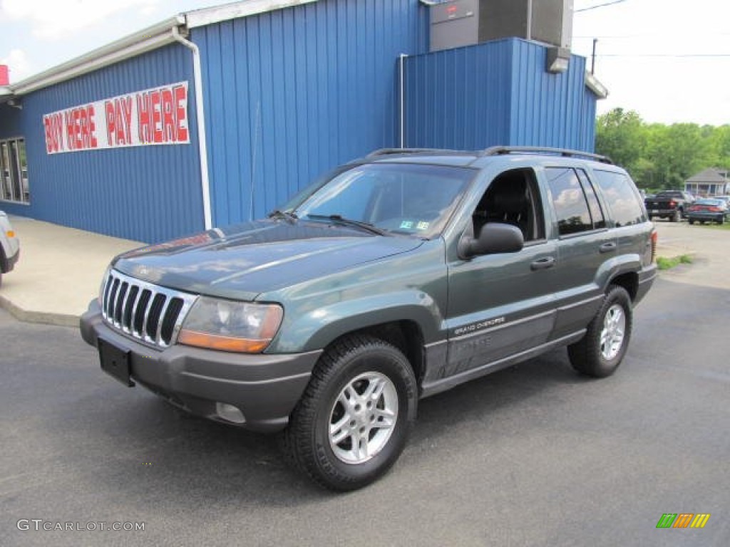 Onyx Green Pearlcoat Jeep Grand Cherokee