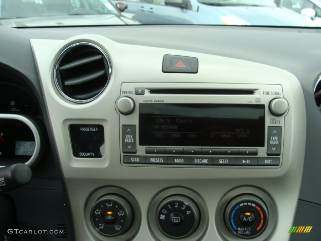 2012 Toyota Matrix S AWD Audio System Photos