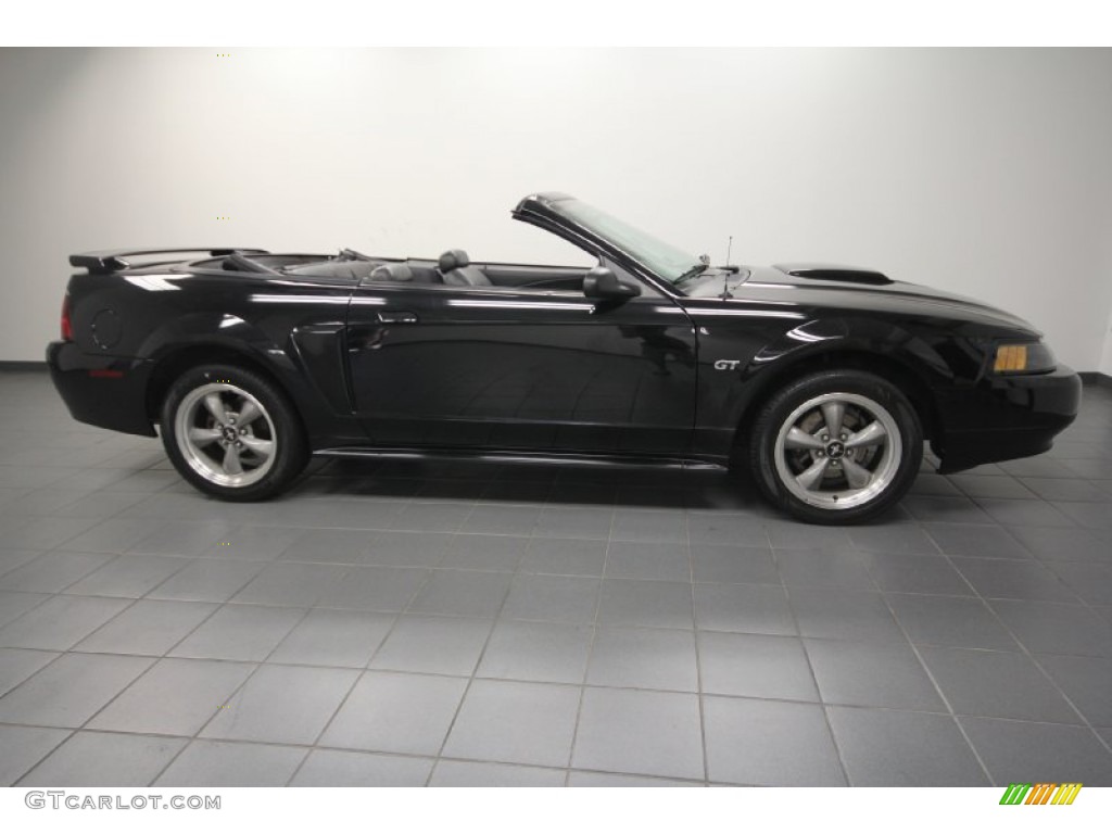 2002 Mustang GT Convertible - Black / Dark Charcoal photo #23