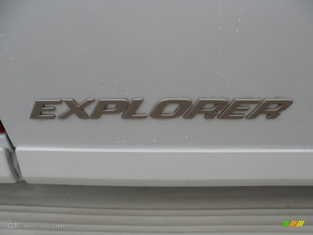 2000 Explorer Limited - White Pearl Tri Coat Metallic / Medium Prairie Tan photo #17