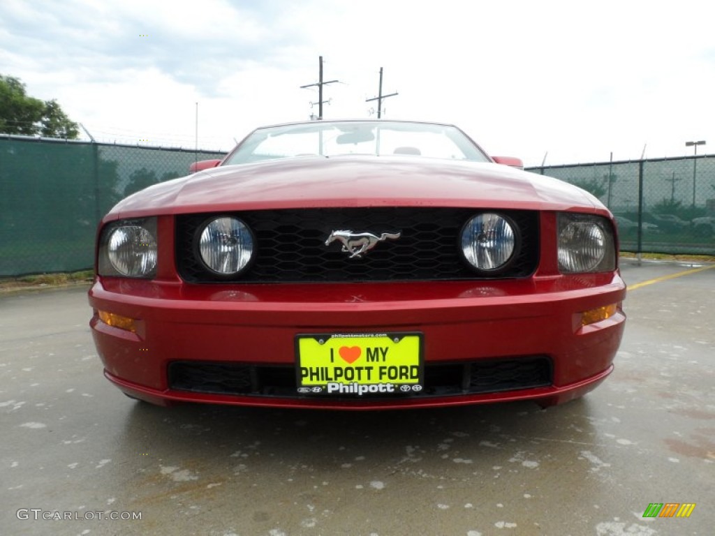 2006 Mustang GT Premium Convertible - Redfire Metallic / Red/Dark Charcoal photo #9