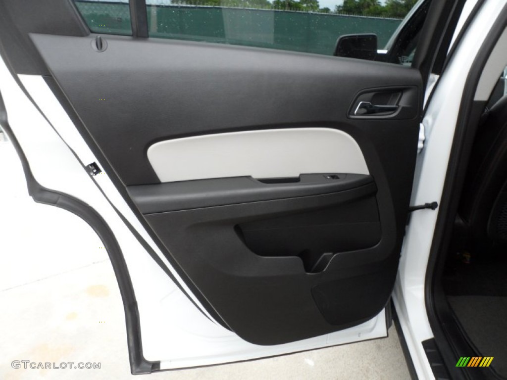 2011 GMC Terrain SLT Light Titanium Door Panel Photo #65960441