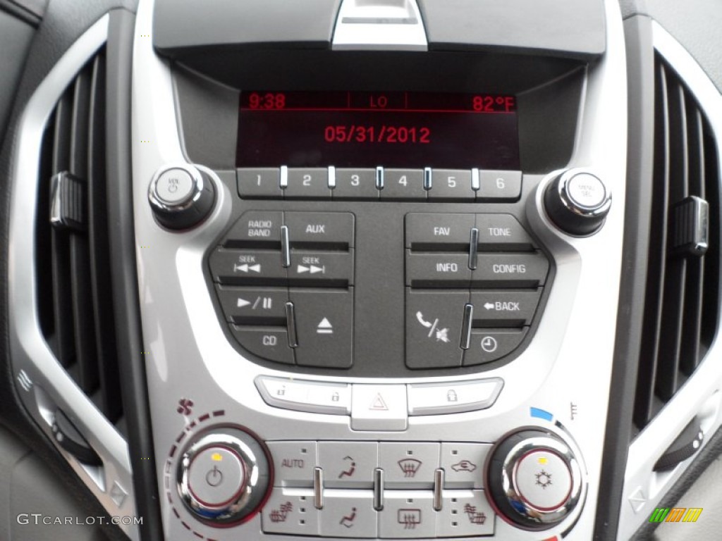 2011 GMC Terrain SLT Controls Photo #65960516