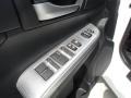 Super White - Camry SE Photo No. 23
