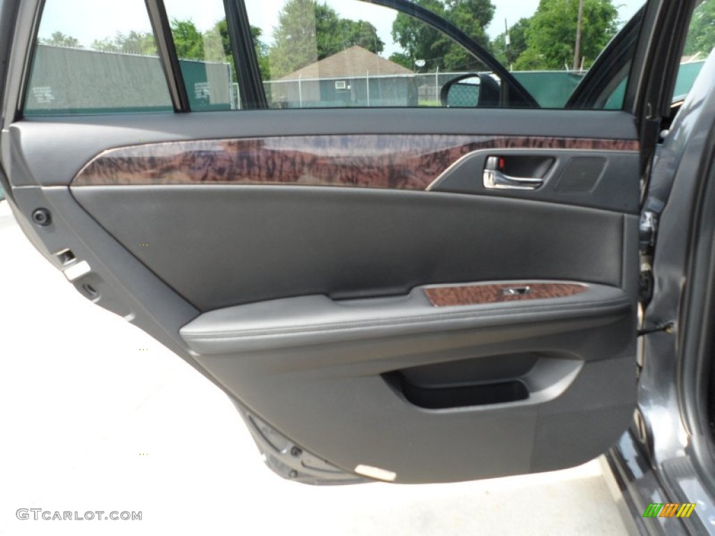 2012 Toyota Avalon Limited Black/Bordeaux Door Panel Photo #65962445
