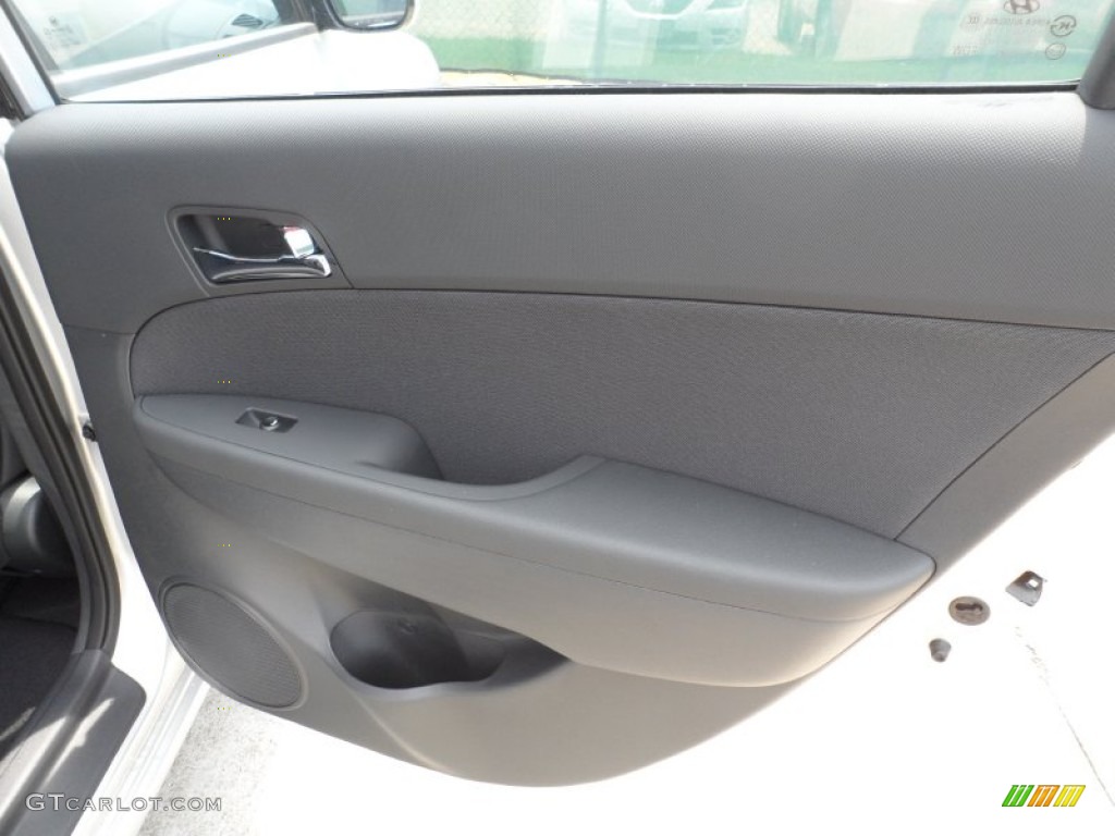 2012 Elantra GLS Touring - Shimmering Silver / Black photo #21