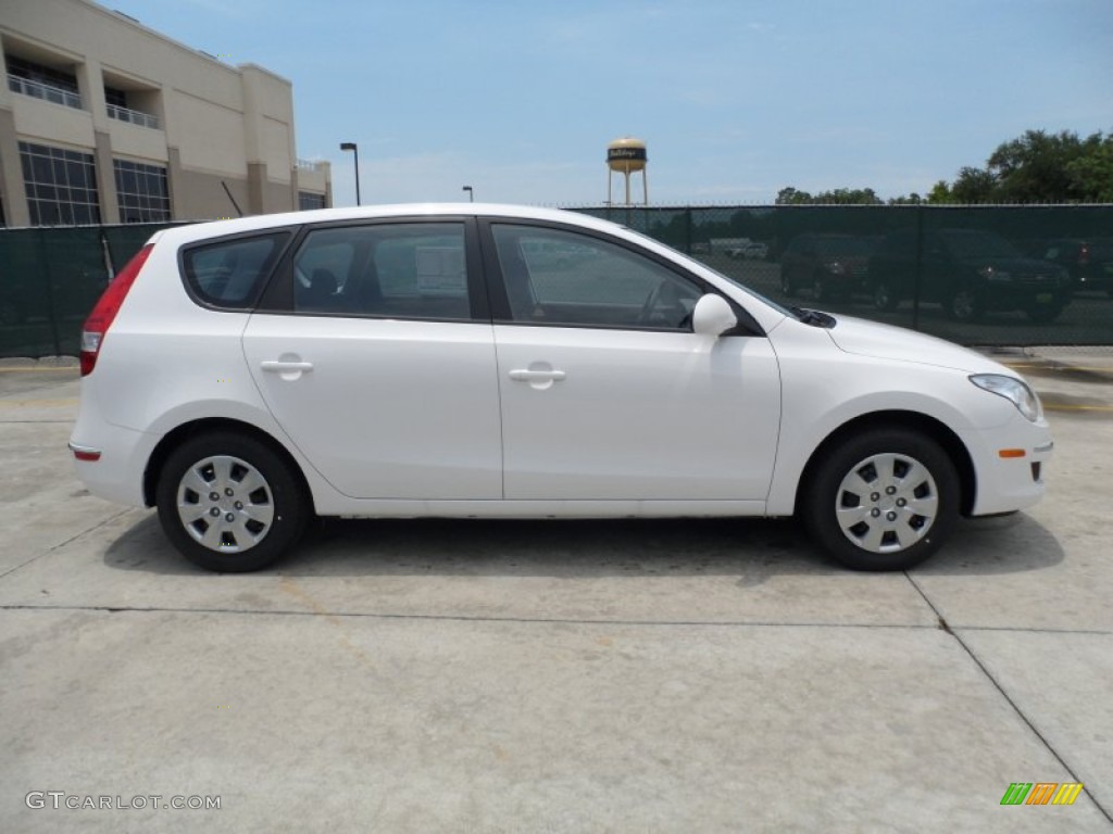 2012 Elantra GLS Touring - Monaco White / Black photo #2