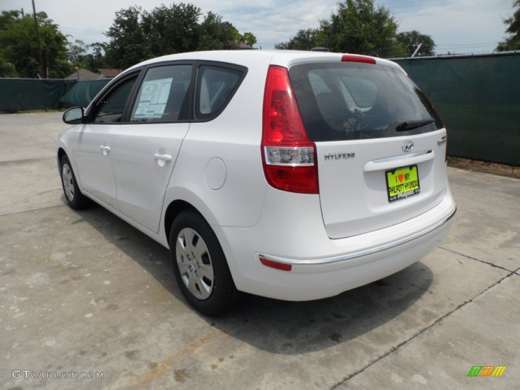 2012 Elantra GLS Touring - Monaco White / Black photo #5