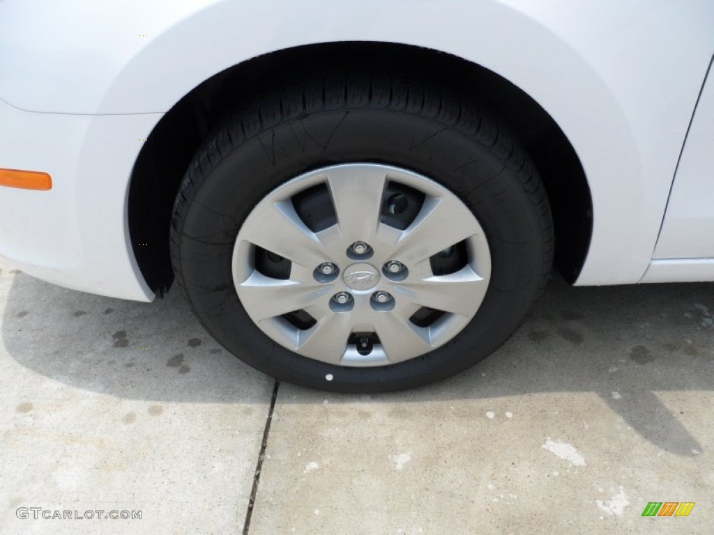 2012 Hyundai Elantra GLS Touring Wheel Photo #65962871