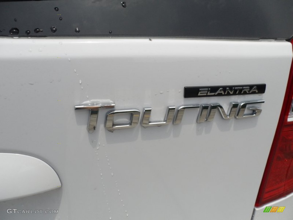 2012 Hyundai Elantra GLS Touring Marks and Logos Photo #65962907