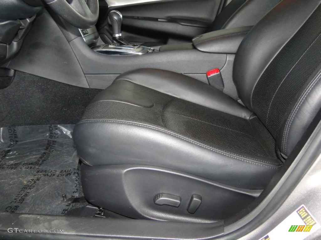 2011 Infiniti G 37 Journey Sedan Front Seat Photo #65963318