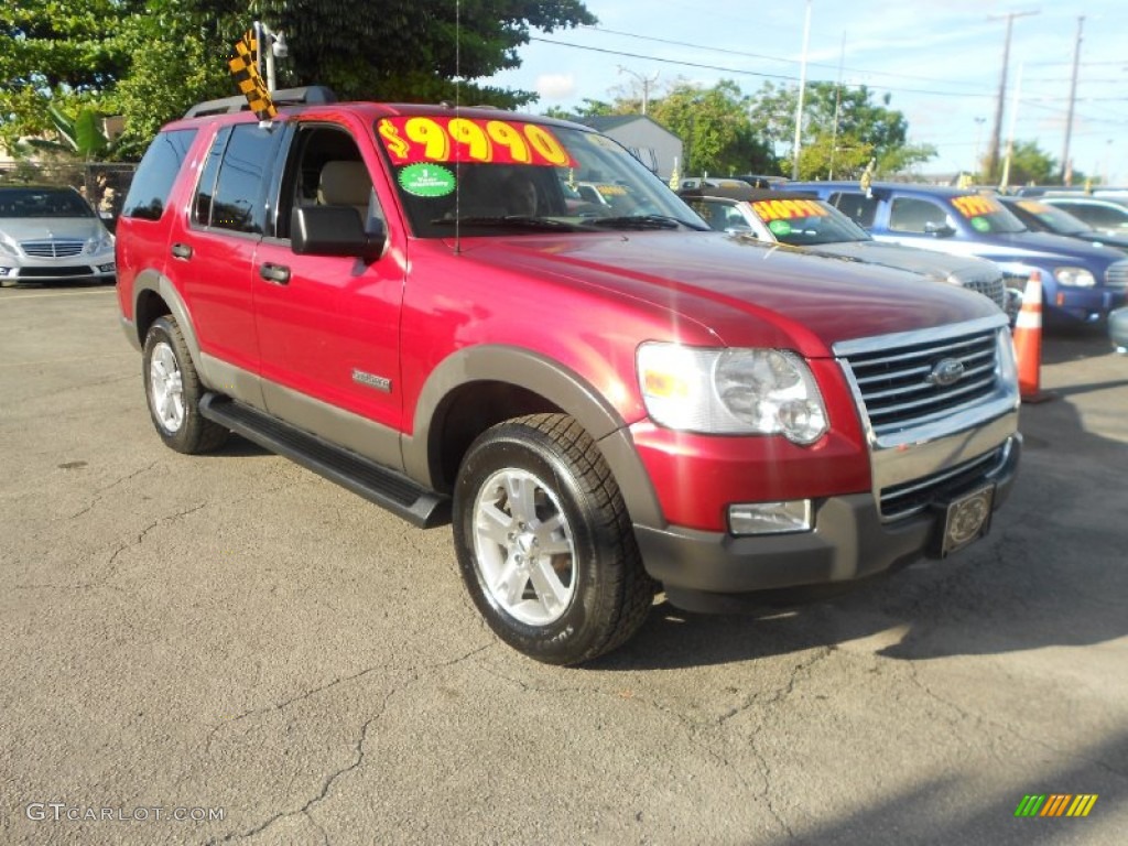 2006 Explorer XLT - Redfire Metallic / Camel photo #17