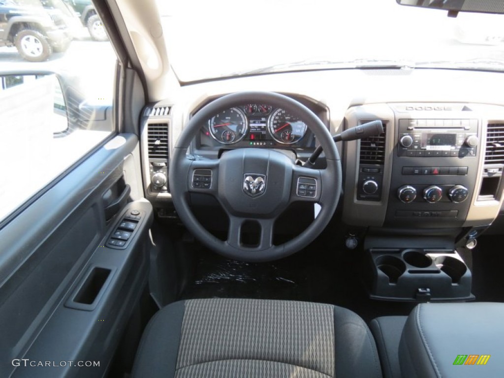 2012 Ram 1500 ST Quad Cab 4x4 - Bright White / Dark Slate Gray/Medium Graystone photo #18