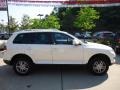 Campanella White - Touareg 2 VR6 Photo No. 5