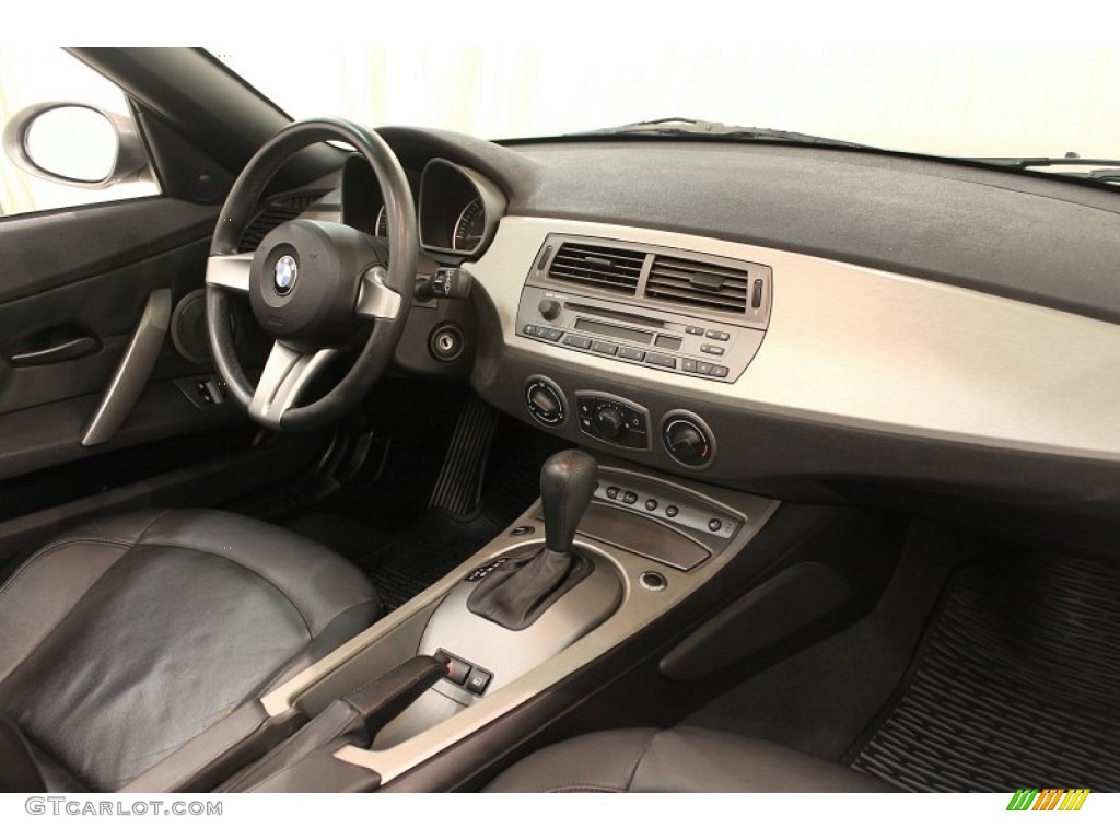 2003 Z4 2.5i Roadster - Sterling Grey Metallic / Black photo #21