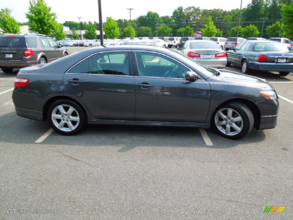 2008 Camry SE - Magnetic Gray Metallic / Dark Charcoal photo #3