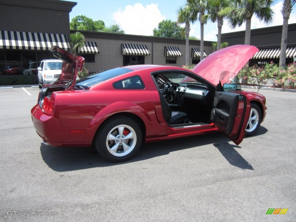 2007 Mustang GT Premium Coupe - Redfire Metallic / Dark Charcoal photo #22