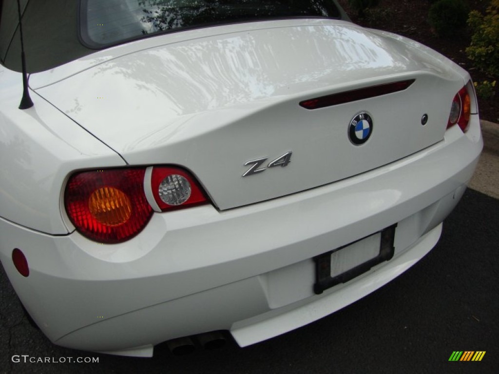 2003 Z4 2.5i Roadster - Alpine White / Red photo #8