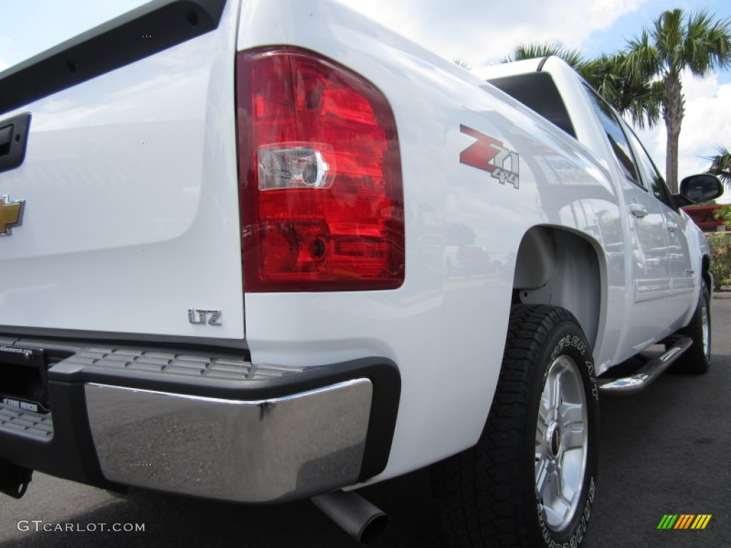 2009 Silverado 1500 LT Z71 Crew Cab 4x4 - Summit White / Ebony photo #16