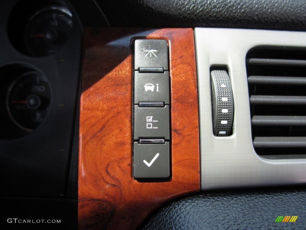 2009 Silverado 1500 LT Z71 Crew Cab 4x4 - Summit White / Ebony photo #42