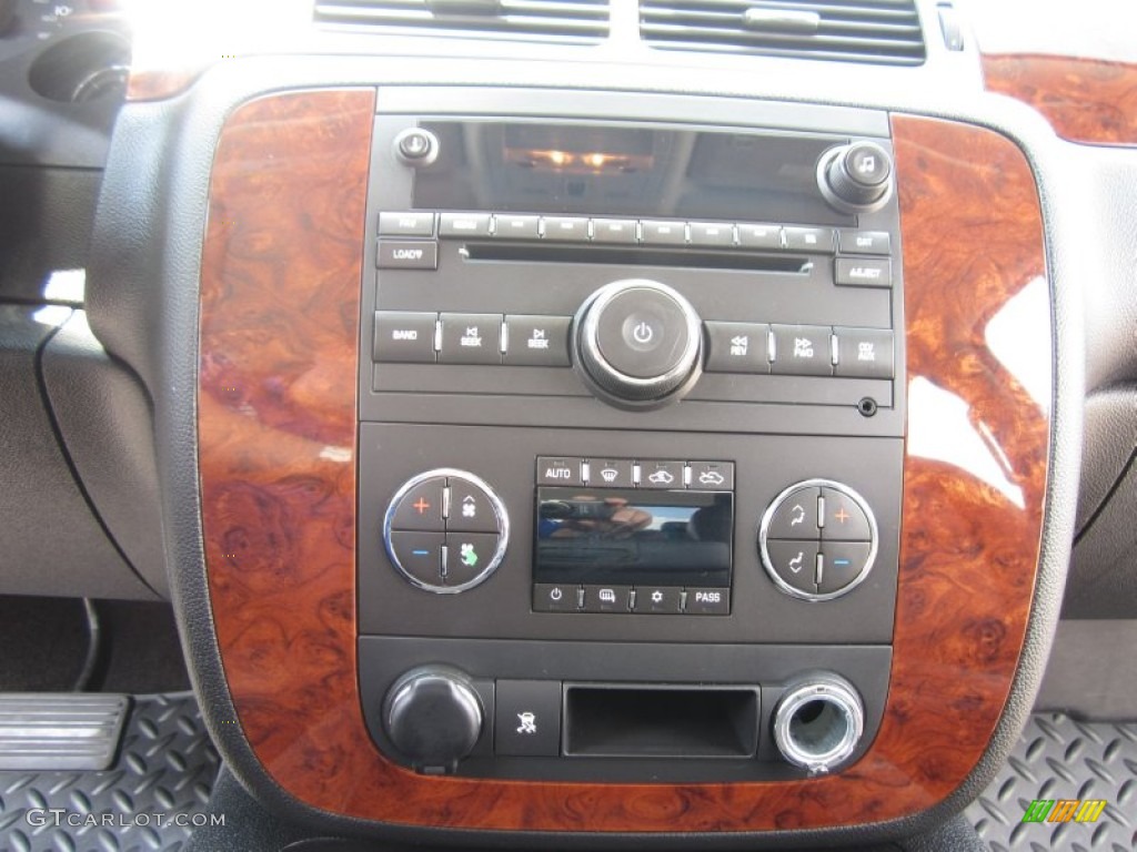 2009 Silverado 1500 LT Z71 Crew Cab 4x4 - Summit White / Ebony photo #45