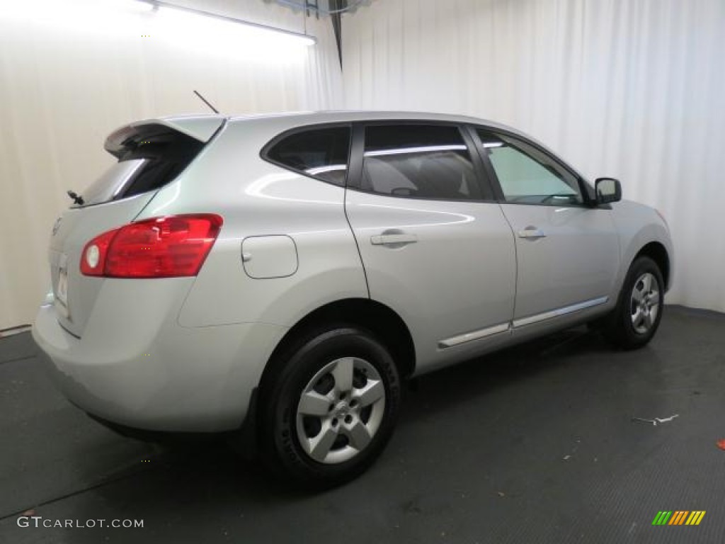 2011 Rogue S - Silver Ice Metallic / Black photo #25