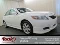 Super White - Camry SE Photo No. 1