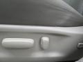 Super White - Camry SE Photo No. 9