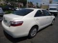 Super White - Camry Hybrid Photo No. 4