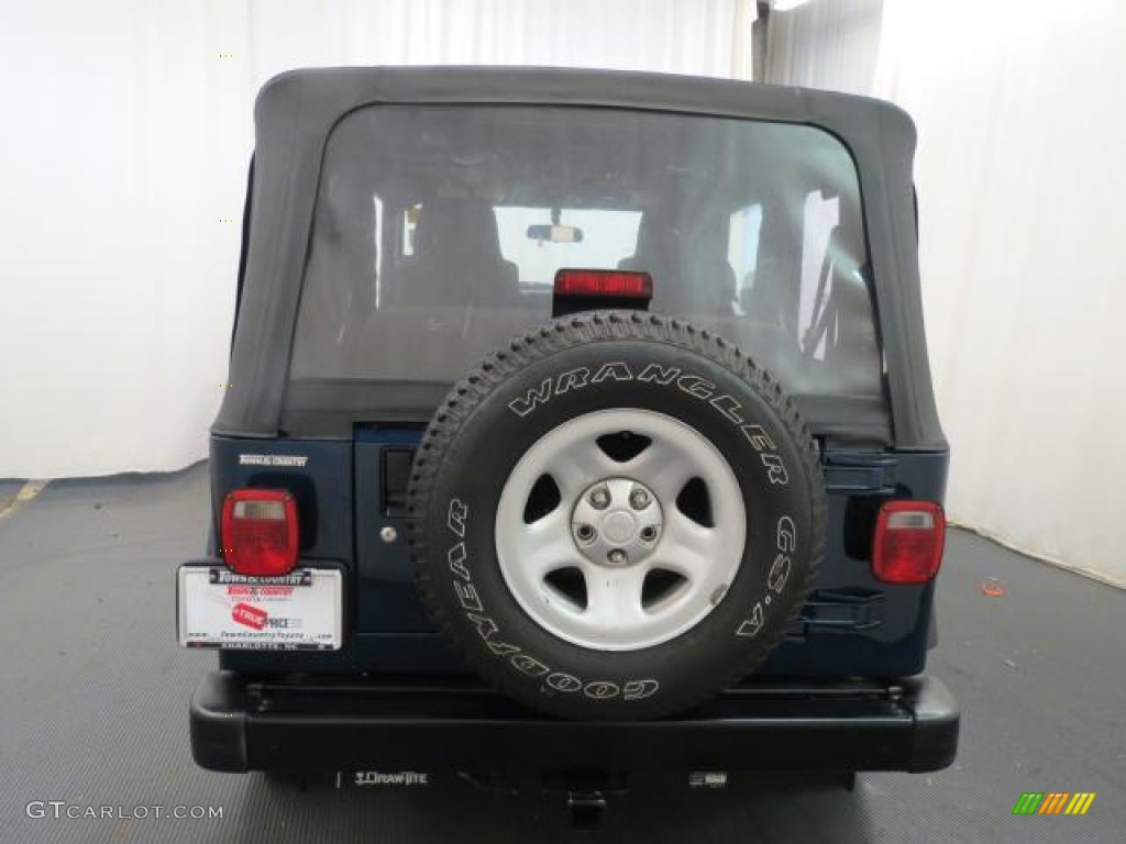 2004 Wrangler X 4x4 - Patriot Blue Pearl / Dark Slate Gray photo #23
