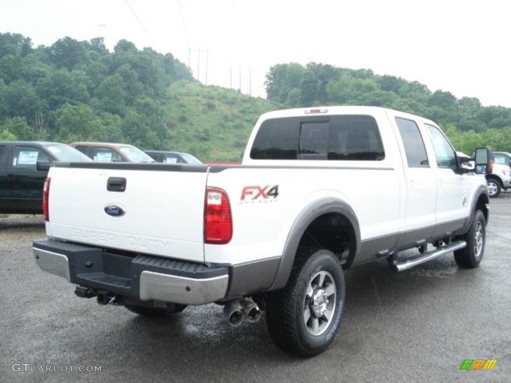 2012 F350 Super Duty Lariat Crew Cab 4x4 - Oxford White / Black photo #8