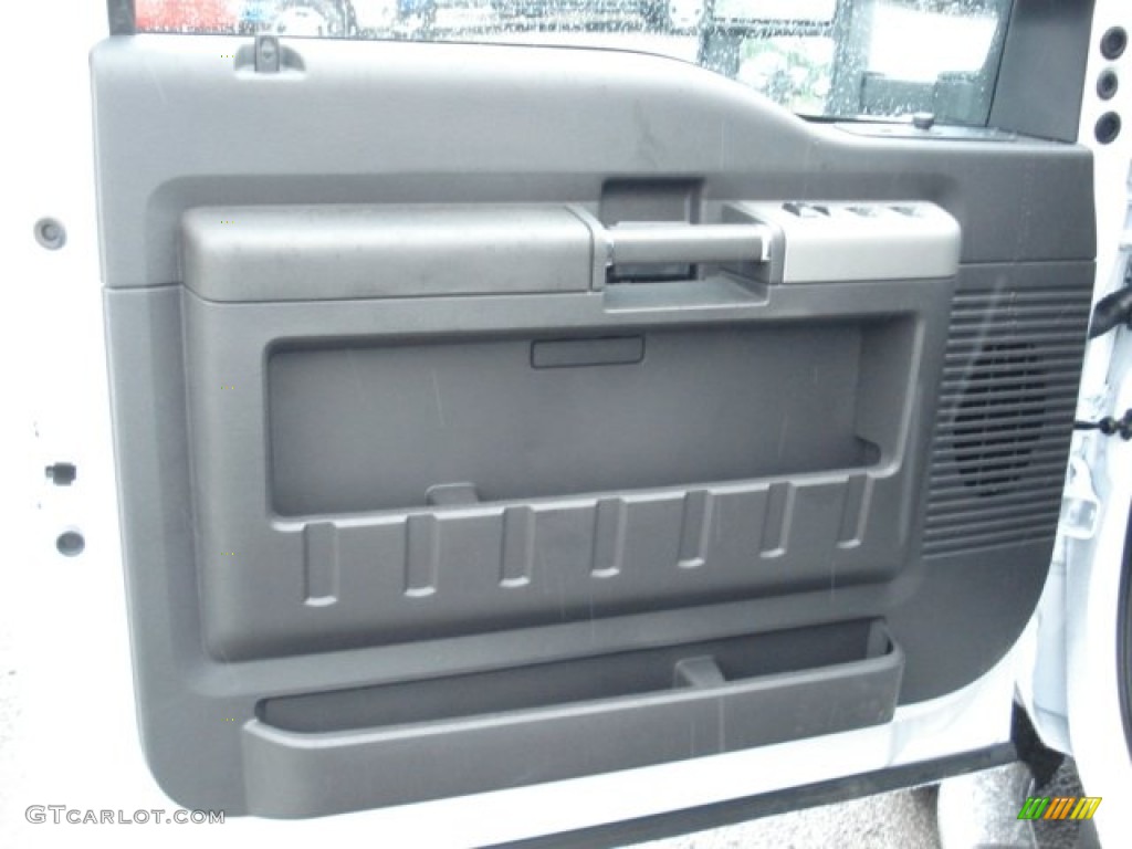 2012 F350 Super Duty Lariat Crew Cab 4x4 - Oxford White / Black photo #12