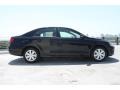 Black - Jetta SE Sedan Photo No. 10